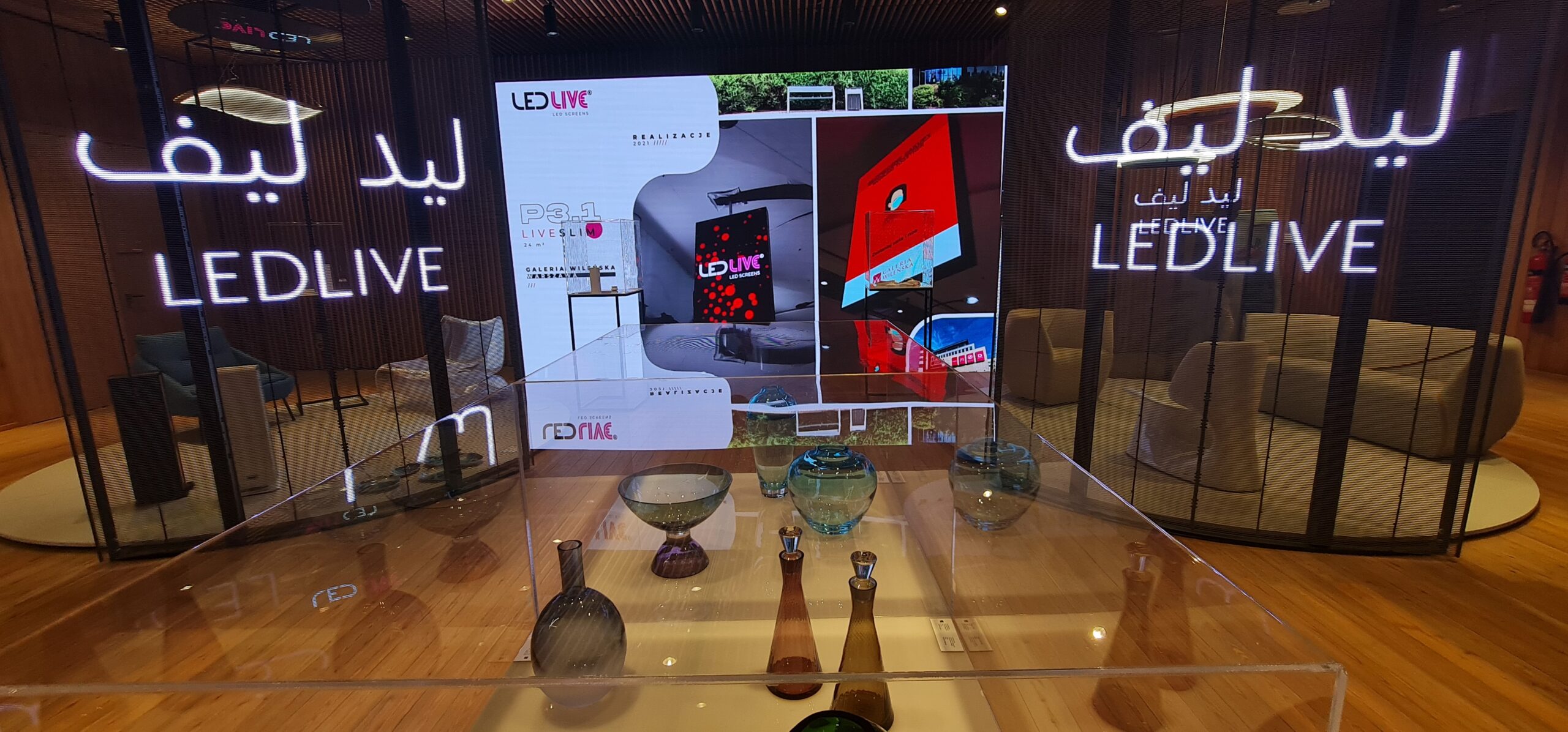 Prezentacja realizacji firmy LedLIVE na ekranie LED w trakcie EXPO Dubai 2020