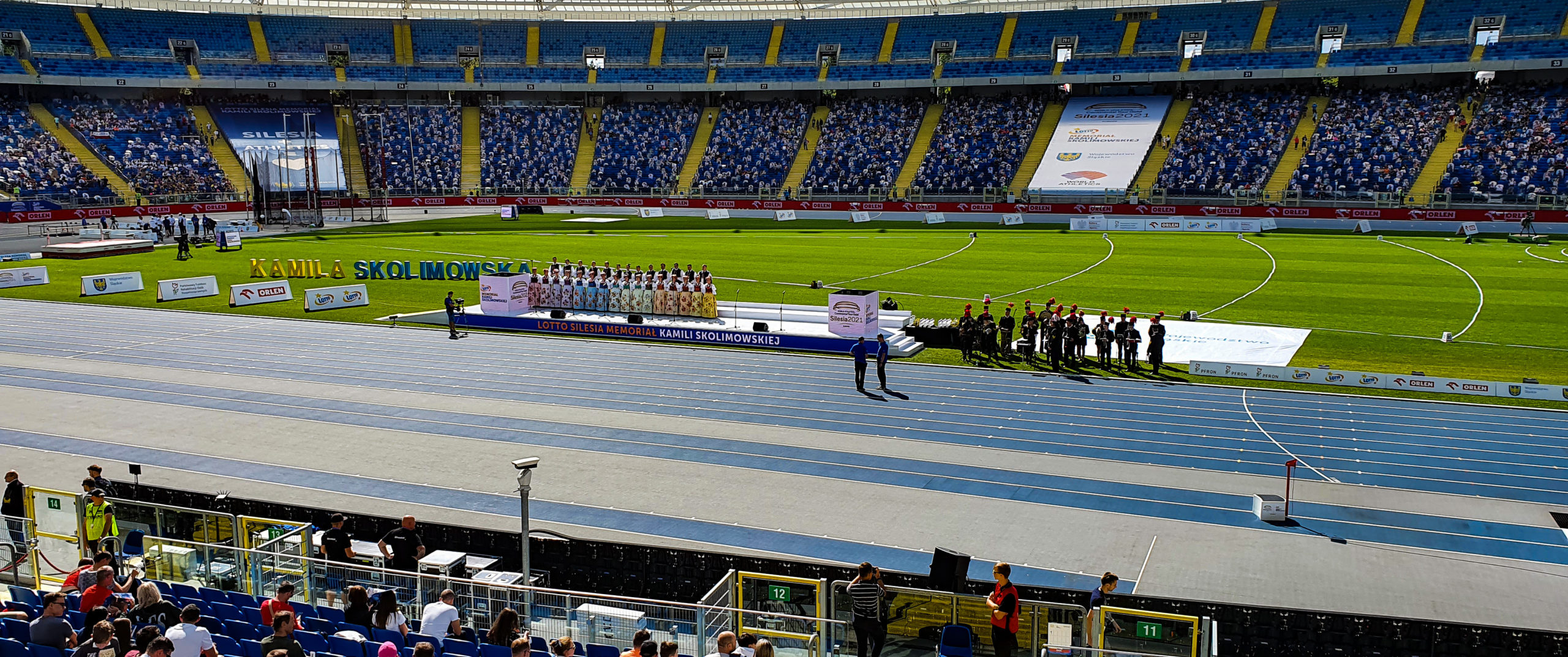Ekrany LED zastosowane jako element sceny podczas Memoriału Kamili Skolimowskiej